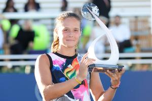 Tennis: Kassatkina triumphiert in San Jose