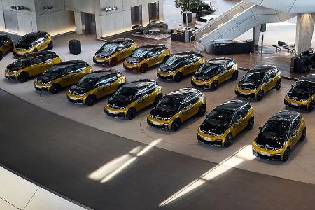 08/2022, BMW i3 Produktionsende Sonderserie Gold BMW-Welt München