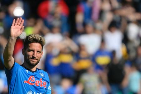 Galatasaray verpflichtet Mertens und Torreira