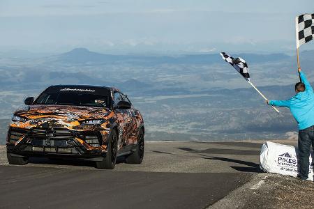 08/2022, Lamborghini Urus Facelift Erlkönig Pikes Peak Rekord