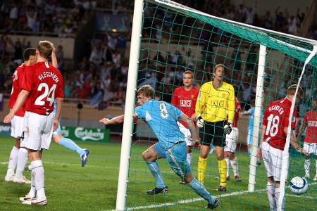 2008: Manchester United - Zenit St. Petersburg (1:2) - Zenit St. Petersburg hat mit dem Sieg im Europa-League-Finale gegen den FC Bayern alle überrascht. Im Supercup gelingt erneut ein Coup: Pavel Pogrebnyak, später beim VfB Stuttgart, bringt die Russen in Führung, Danny legt eine Viertelstunde später nach. Uniteds Anschlusstreffer durch Nemanja Vidic kommt zu spät.