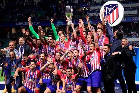 2018: Real Madrid - Atlético Madrid (2:4 n.V.) - Das erste Derbi madrileno der Saison 2018 geht an die Colchoneros. In einer packenden Partie konnte zunächst Real die Partie nach Rückstand zum 2:1 drehen, musste sich nach dem Ausgleich von Doppelpacker Diego Costa beim Debüt von Neu-Coach Loptegui aber doch letztlich in der Verlängerung geschlagen geben. Im Spiel 1 nach der Ära Cristiano Ronaldo geht den Königlichen der erste Titel durch die Lappen. Atlético hingegen feiert.