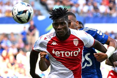 In Unterzahl: Embolo rettet Monaco einen Punkt