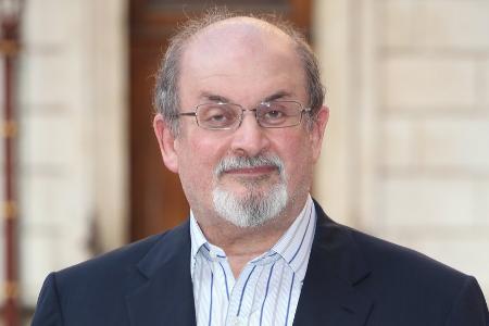 Salman Rushdie wird nicht mehr beatmet und kann wieder sprechen