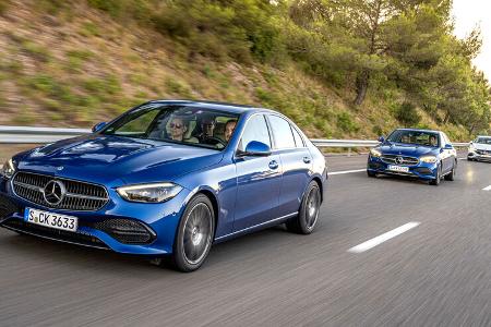 Mercedes EQE 350+ C300e C300d auf Autobahn