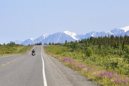 Freiheit auf zwei Rädern: Die schönsten Bikertouren der Welt