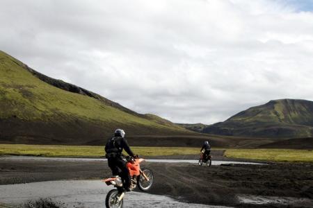 Freiheit auf zwei Rädern: Die schönsten Bikertouren der Welt