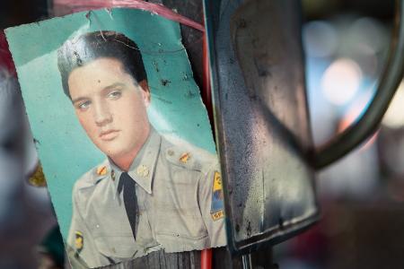 45. Todestag von Elvis: Die Verschwörungstheorien kursieren noch immer