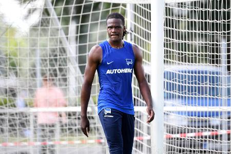 Dedryck Boyata (Hertha BSC Berlin) - Verlor das Kapitänsamt in der Saisonvorbereitung und stand in der Bundesliga in beiden Partien nicht einmal im Kader. Soll den Verein noch dieses Transferfenster verlassen.