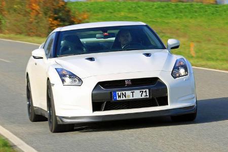 Nissan GT-R, Frontansicht