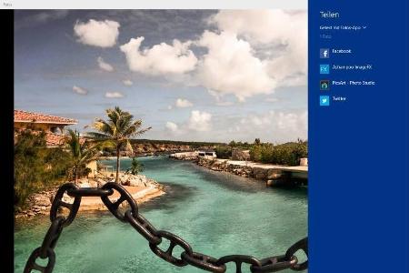 Sie können Fotos direkt aus der Foto-App über Twitter teilen oder bei Facebook posten. Die jeweiligen Ziele sehen Sie unten ...