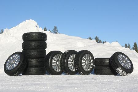 Wichtig beim Winterreifenkauf ist, darauf zu achten, dass der für das Auto vorgeschriebene Load-Index (Gewichtskennung) nich...
