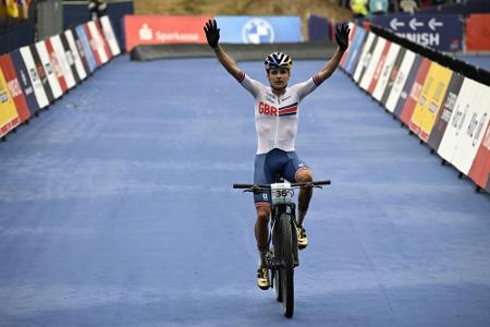 Olympiasieger Pidcock dominiert, Deutsche ohne Medaille