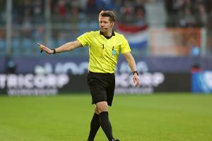 Ittrich mahnt zur Ruhe bei VAR-Debatte: "Alle drehen durch"