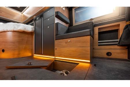 Globe-Traveller 2X (2023)