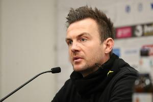 Verletzte Innenverteidiger: Augsburg muss improvisieren