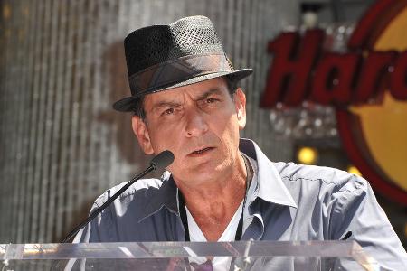 HIV-Rechtsstreit beigelegt: Charlie Sheen einigt sich mit Ex-Freundin