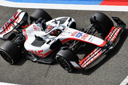 Platz 12: Kevin Magnussen (Haas) - 1:46.557 in Q1