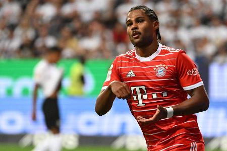 Serge Gnabry (ab 68.) - Note: 3,0 - Übernahm die Rolle des Mittelstürmers von Mané, der insgesamt glücklos geblieben war. Belebte ähnlich wie Musiala das Spiel der Münchner, ohne dabei zählbare Impulse zu setzen. Für einen Treffer reichte es nicht mehr.