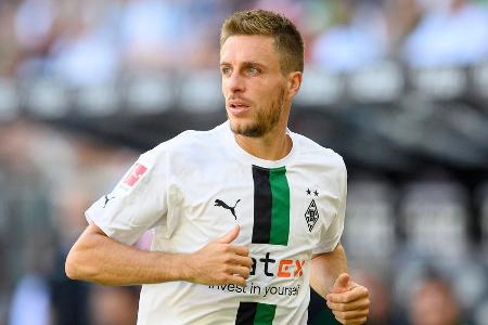 Patrick Herrmann (ab 85.) - ohne Bewertung - Übernahm kurz vor dem Ende für den ausgelaugten Hofmann. Tauchte im Umschaltspiel noch einmal mit Tempo vorne auf, spielte die Aktion mit Thuram aber nicht gut aus.