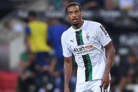 Alassane Pléa (bis 52.) - Note: 4,5 - War bemüht, im Umschaltspiel auf der linken Seite Alarm zu machen. Wurde teilweise mit Tempo geschickt und kam auch an die Zuspiele. Konnte sich dann aber im vorderen Drittel kaum einmal behaupten. Verlor zu viele Zweikämpfe, wirkte im Dribbling überhastet. Wollte defensiv nach Kräften aushelfen, dort aber von Coman und Co. fast im Minutentakt böse vorgeführt.