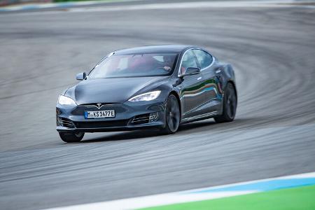 Tesla Model S P100D - Elektroauto - Sportwagen - Test