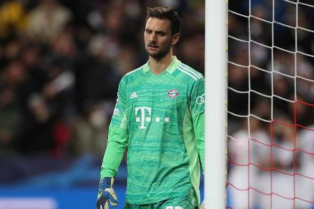 TOR: Sven Ulreich - Note: 3,5 - Durfte sich als Neuer-Vertreter im Tor der Bayern über einen ruhigen Arbeitstag freuen. Hatte einmal Glück, dass Handle bei einem Treffer im Abseits stand, wurde dort nämlich auf dem falschen Fuß erwischt (20.). Nach der Pause bei seiner Faustabwehr gegen Sontheimer ebenfalls nicht restlos souverän.