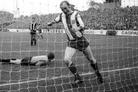 Platz 8: Dieter Brenninger | 18 Jahre, 6 Monate und 9 Tage - Oberliga Süd, 25.8.1962, 4:4 beim SSV Reutlingen