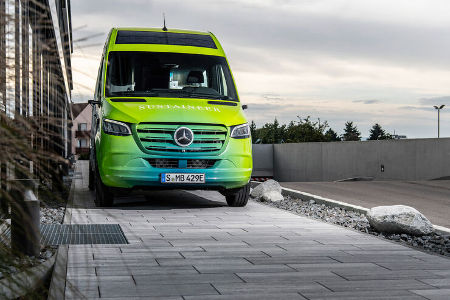 Mercedes Sustaineer