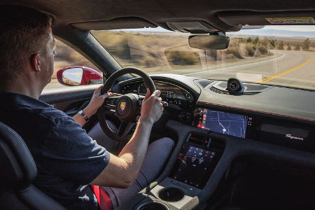 Porsche Taycan GTS Sport Turismo, Interieur