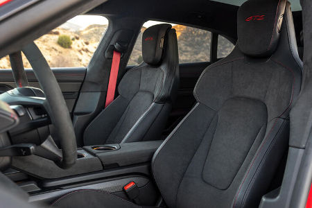 Porsche Taycan GTS Sport Turismo, Interieur