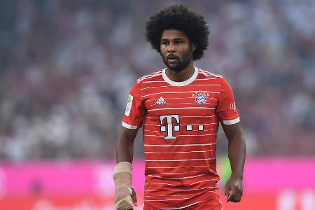 Serge Gnabry (ab 72.) - ohne Bewertung - Wirbelte für die letzten 20 Minuten auf der rechten Seite und brachte dort sichtlich frische Impulse. Brachte selbst nicht mehr den letzten Zug aufs Tor. Dafür noch mit drei starken Aktionen in der Erarbeitung von Chancen. Knoche passte aber auf.