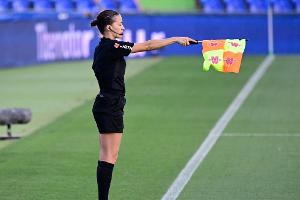 Schiedsrichterinnen-Streik verhindert Liga-Start in Spanien