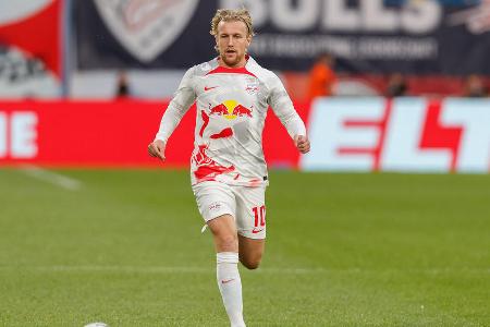 Emil Forsberg (bis 78.) - Note: 3,0 - Kam als Zehner nicht oft zum Zuge, weil seine Mannschaft das Spiel oft direkt schnell machte und Nkunku oder Werner steil schickte. Streute durch seine Laufwege dennoch Unruhe ein. Wenn er an den Ball kam, fand er oft die richtigen Lösungen. In Richtung Tor aber eher blass.