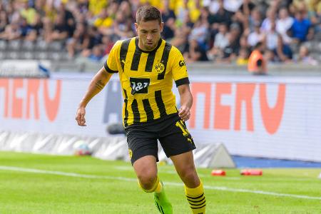 Raphael Guerreiro - Note: 4,0 - Fand lange nicht die richtige Balance auf seiner linken Seite. Immer wieder steckte RB die Bälle auf der Außenbahn durch und kam so in seinen Rücken. Hatte im eigenen Ballbesitz teilweise ordentliche Phasen. Nach der Pause auch in der Zuordnung etwas verbessert.