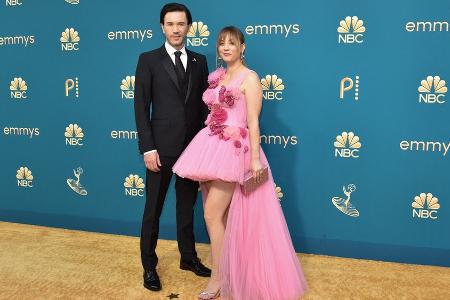 Kaley Cuoco und Tom Pelphrey: Red-Carpet-Debüt bei den Emmy Awards