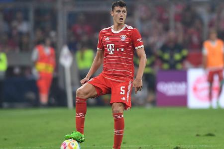 ABWEHR: Benjamin Pavard (bis 21.) - Note 4,0 - Fahrig in der Anfangsphase. Sabitzer musste einen Fehlpass des Franzosen auf Kosten einer Gelben Karte ausbügeln. Musste nach einem unglücklichen Zusammenprall mit Alonso früh angeschlagen runter.