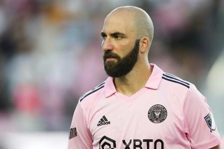 Higuain trifft im selben Spiel an zwei verschiedenen Tagen