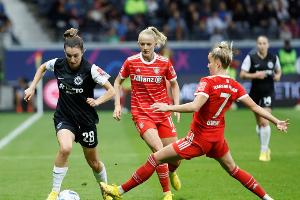 Rekordkulisse: 23.200 Fans sehen Bayern-Remis in Frankfurt