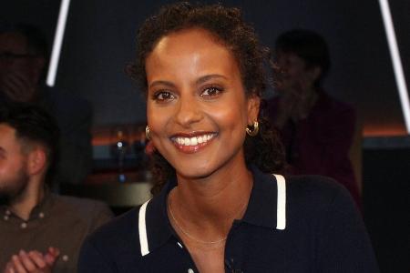 Sara Nuru verkündet Schwangerschaft in TV-Sendung