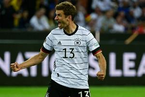 Müller führt DFB-Auswahl als Kapitän aufs Feld