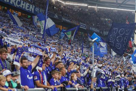 Platz 9: FC Schalke 04 | Zuschauerschnitt: 62.194