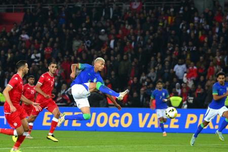 Brasilien 5:1-Sieger gegen Tunesien