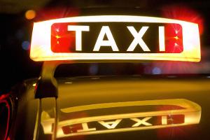 Taxi-Schild Notruf Stiller Alarm