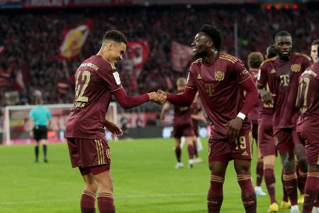 FC Bayern vs. Bayer Leverkusen: Noten und Einzelkritik - Nach vier sieglosen Spielen in Folge schießt sich der FC Bayern den Frust von der Seele und fährt einen 4:0-Heimsieg gegen Bayer Leverkusen vor heimischen Publikum ein. Ein Spieler stach mal wieder heraus und verdiente sich die Bestnote. Alle FCB-Akteure in der Einzelkritik: