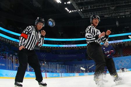 Erste Schiedsrichterin im schwedischen Spitzen-Eishockey