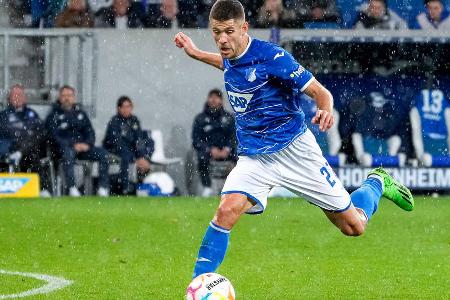 Platz 6: TSG 1899 Hoffenheim: 83,3 % angekommene Pässe - 34,6 Prozent aller Pässe gingen nach vorn, 15,3 Prozent waren Rückpässe und bei 50,1 Prozent aller Hoffenheimer Zuspiele handelte es sich um Querpässe.