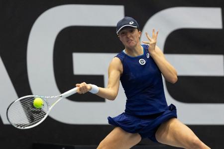 Endspiel in Ostrau: Swiatek unterliegt starker Krejcikova