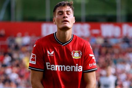 Patrik Schick (Bayer Leverkusen) - Vertrag bis 2027 - Auch Schick gilt schon länger als Transferkandidat beim deutschen Rekordmeister. Der 26-Jährige hat seinen Vertrag bei Bayer Leverkusen aber erst im Sommer vorzeitig um zwei Jahre verlängert. Konkrete Gerüchte gab es seitdem nicht mehr.