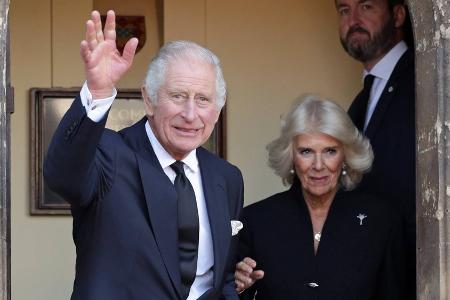 Krönung von König Charles III.: Was bedeutet das für Camilla?
